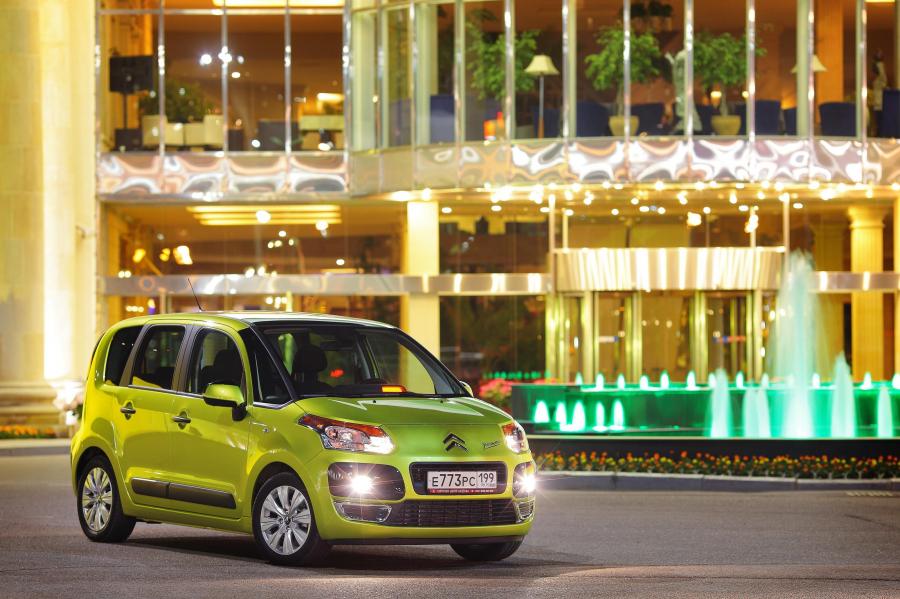  Citroen C3 Picasso 2009 года  (фото 125 из 242)